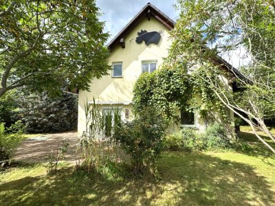Idyllisches Landhaus m. Einliegerwohnung + Ausbaupotenzial f. Familie, Gewerbe, Ferienh. nah Dresden