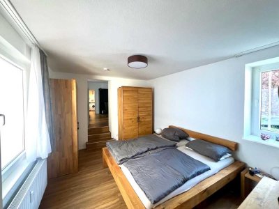 Exklusive möblierte 2-Raum-Wohnung mit Terrasse und EBK in Düsseldorf