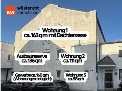 Zentrumsnahes WGH mit 2 Wohnungen + weiterer Ausbaureserve von knapp 300 qm