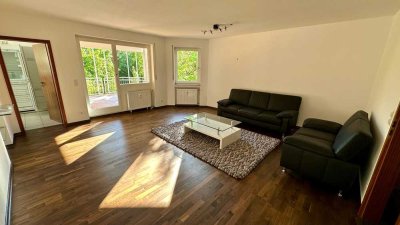 Helle 3-Zimmer-Wohnung mit Blick ins Grüne in zentraler Lage