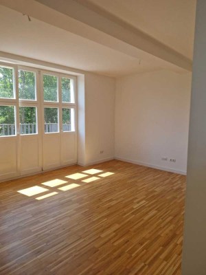 Charmante 2-Zimmer Wohnung mit sonnigem Balkon in Berlin
