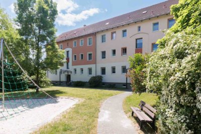 Schöne 3-Raum-Wohnung mit Dusche, vollständig neu saniert