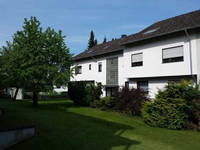 Großzügige 2- Zimmerwohnung mit Loggia und Einbauküche, Brühl-Kierberg