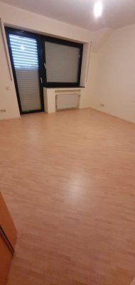 Helle 4-Zimmer Wohnung mit Balkon in Kevelaer