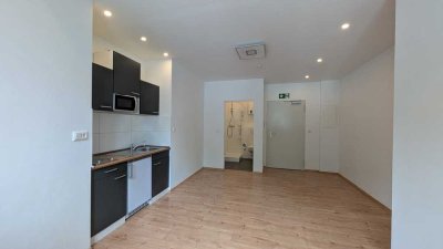 +++ TOP STUDENTENAPARTMENT, SANIERT, EBK, WLAN +++