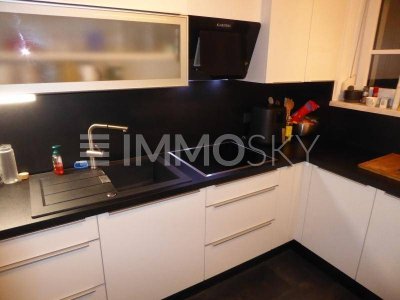 EIN ZUHAUSE MIT STIL - TOP KÜCHE, SCHÖNES BADEZIMMER, ETC.