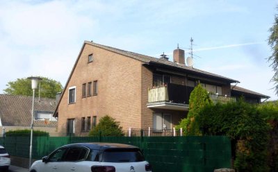 Bestlage Liedberg-Steinhausen: Gepflegtes 2-Familienhaus - als Generationenhaus geeignet