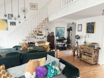 Schöne lichtdurchflutete 3-Zimmer-Wohnung mit Balkon