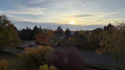 Renovierungsbedürftige 2-Zimmer-Eigentumswohnung im 3. Obergeschoss