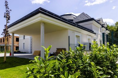 Villa mit Pool &amp; Dachterrasse – Modernes Wohnen in Ebreichsdorf