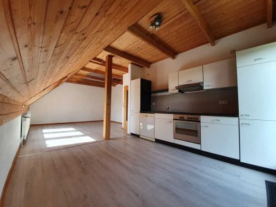 Gemütliche, ruhige 3 Zimmer Maisonette-Wohnung
