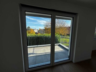 Erstbezug! Moderne 5-Zimmer-Maisonettewohnung mit Balkon & Garage – Neubau