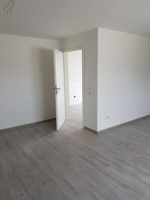 2 ZKB/Dachgeschoss/Kellerraum, Enkenbach in kleinerer Wohneinheit