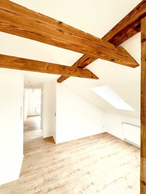 Charmante 3-Zimmer Dachgeschosswohnung im Landhausstil!
