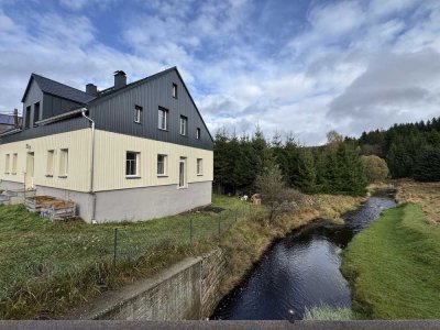 Idyllisches Wohnen inmitten der Natur – Ihr neues Zuhause am Waldrand direkt an der Schwarzen Pockau