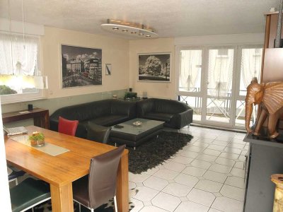 Moderne 2-Zimmer-Wohnung Bj 98 mit Balkon in Dortmund