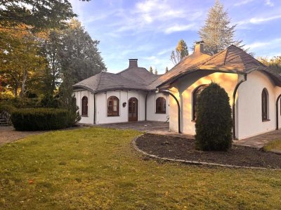 Exklusives Chalet-Anwesen in Grünwald bei München – Ein Meisterwerk des traditionellen Handwerks