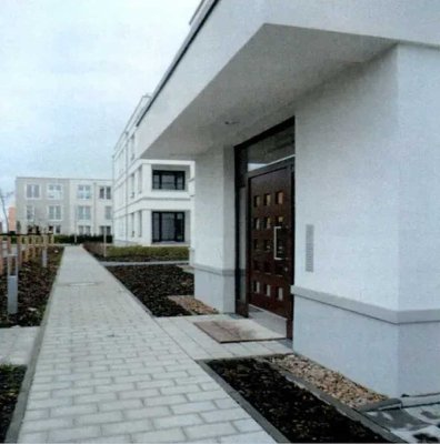 Helle 2-Zimmer-Wohnung mit Fußbodenheizung im beliebten Isaac Newton Park, Adlershof