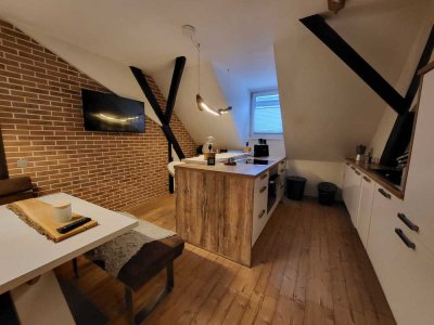 Vollständig Möbelierte Maisonette Wohnung im Herzen Erbachs