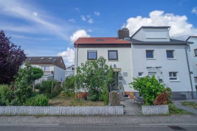 Charmante Doppelhaushälfte mit Garten, Terrasse & viel Platz für die ganze Familie