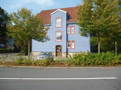 - - nicht möbliert - - 3 Zimmer, 75 m², Einbauküche, Pkw-Stellplatz