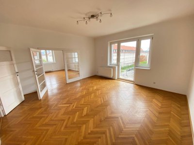 GEPFLEGTE 3 ZIMMERWOHNUNG MIT BALKON - NÄHE HERZ JESU KIRCHE