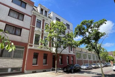Sonnige 3-Zimmer-Wohnung nahe den Stadthäusern