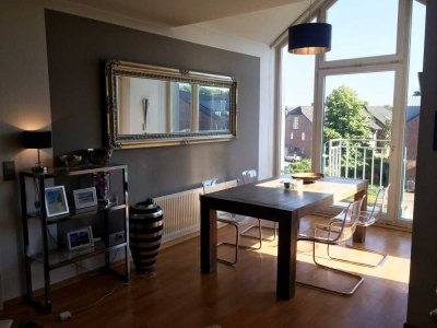 Schöne, helle Dachgeschoss Wohnung,nahe dem Ortskern von Kaiserswerth