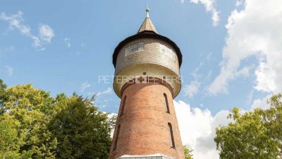 + Wohnen und Arbeiten im Wasserturm +