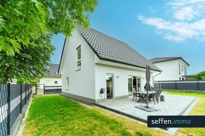 Neuwertiges EFH in Massivbauweise mit großem Garten, Terrasse & Traumküche - Energieklasse A+