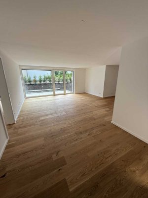 Neubau Erstbezug! Moderne 2,5 -Gartengeschosswohnung mit Terrasse