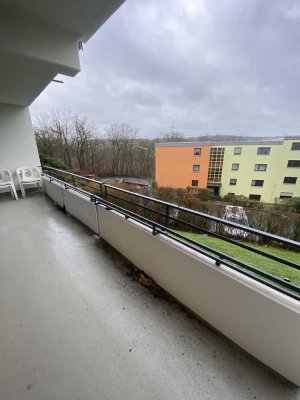 Renovierte Wohnungen mit 2 und 3  Zimmern, KDB