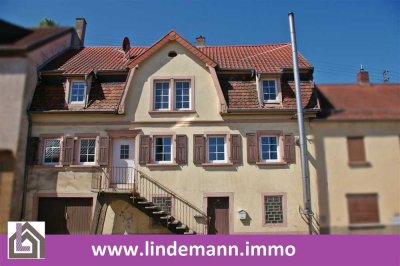 Wemmetsweiler: Einfamilienhaus mit Photovoltaik