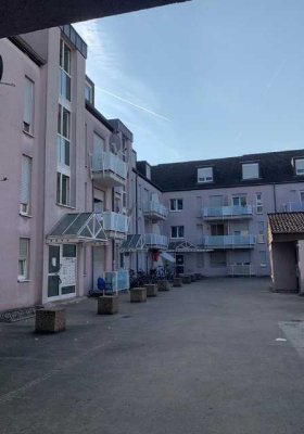 Schöne 2 Zimmer Wohnung in guter Lage !