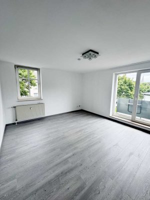 Frisch renoviertes Apartment mit Balkon und Stellplatz