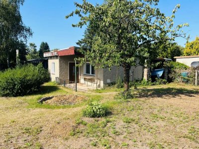 Ärmel hoch und los gehts, Ferienhaus im Grünen