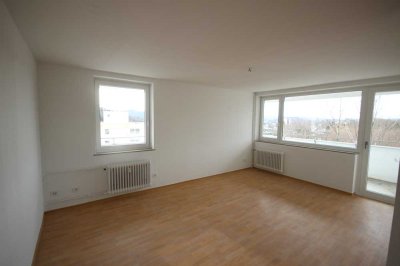 Familien aufgepasst! 3 Zimmer Wohnung ab sofort verfügbar -WBS erforderlich-