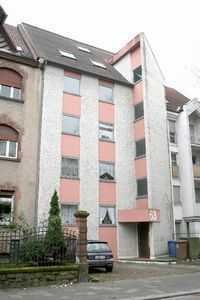 3 ZKB mit großem Südbalkon im 1. OG