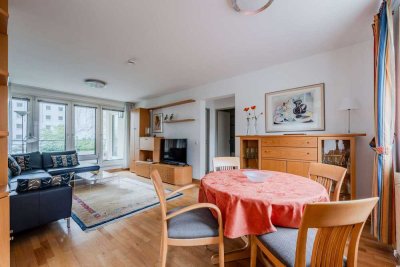 Möblierte 3 Zimmer Wohnung in bester City Lage mit schussfester Verglasung am Check Point Charlie