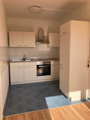 3 Zimmer mit Einbauküche