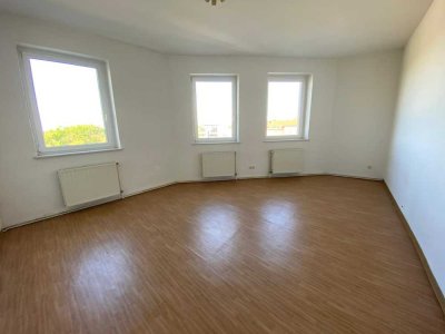 Schöne Wohnung in der südlichen Innenstadt von Halle, Einbauküche