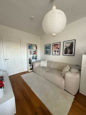 Charmante 2-Zimmer Altbauwohnung