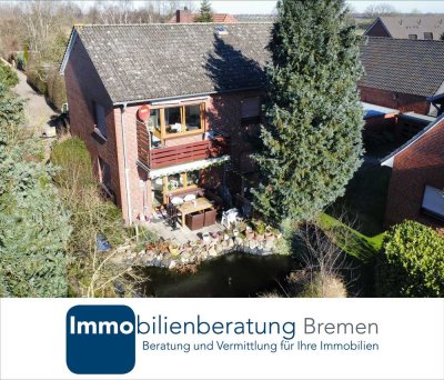 Zweifamilienhaus mit Terrasse und Balkon