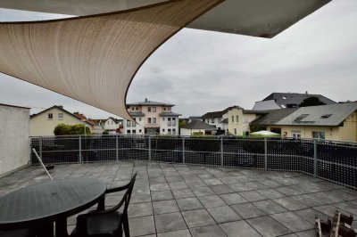 Zentral in Elsen - Viel Raum mit traumhafter Dachterrasse.