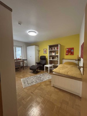 Geschmackvolle, gepflegte 1-Zimmer-Balkonwohnung mit Balkon und Einbauküche in Rodgau
