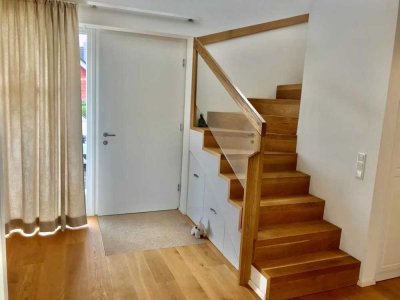 Architektenhaus - Einfamilienhaus Neubau in Marburg, Schröck vom 01.09.2025 bis zum 30.06.2026 zu v
