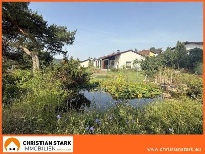 Hier erwartet Sie eine sensationelle, nicht vergleichbare Aussichtslage, mit 1380 m² Grundstück!