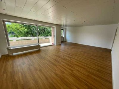 Hier will ich leben!Traumhafte Terrassen-Wohnung*Top renoviert*Gartennutzung*EBK* Tönisstraße