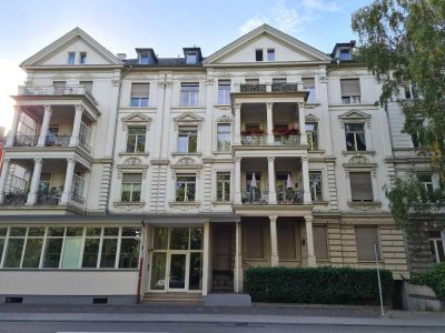 Luxury apartment, former owner and tenant american civilian employees