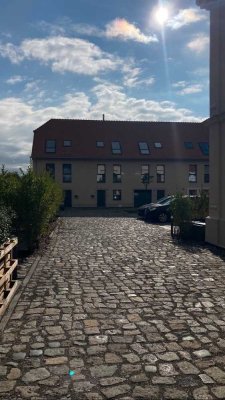 *Exklusiv* Moderne Neubauwohnung für Singens und Paare mit Gartenmöbel Geschenkt!